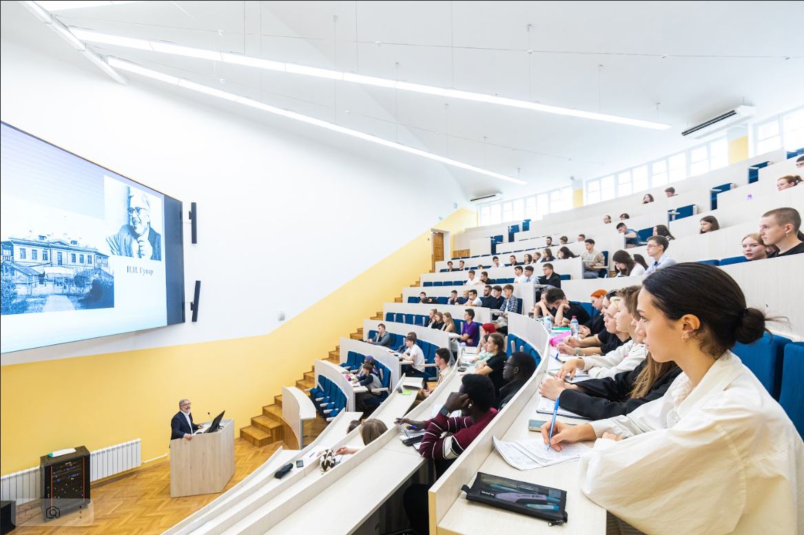 俄罗斯国立农业大学 - 蒂米里亚泽夫农业大学