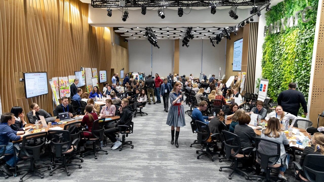 Академияи хоҷагии халқ ва хизмати давлатии Русия назди Президенти Федератсияи Русия