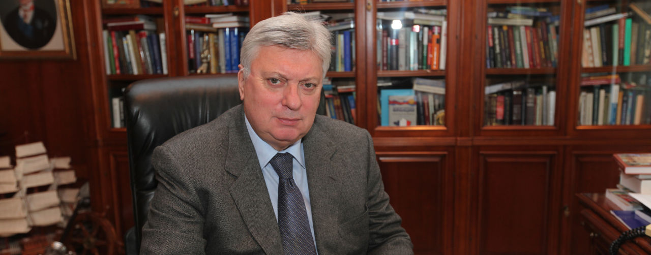 托尔库诺夫 阿纳托利 瓦西里耶维奇